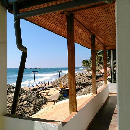 Sunnys Beach Guest House Hikkaduwa Zewnętrze zdjęcie