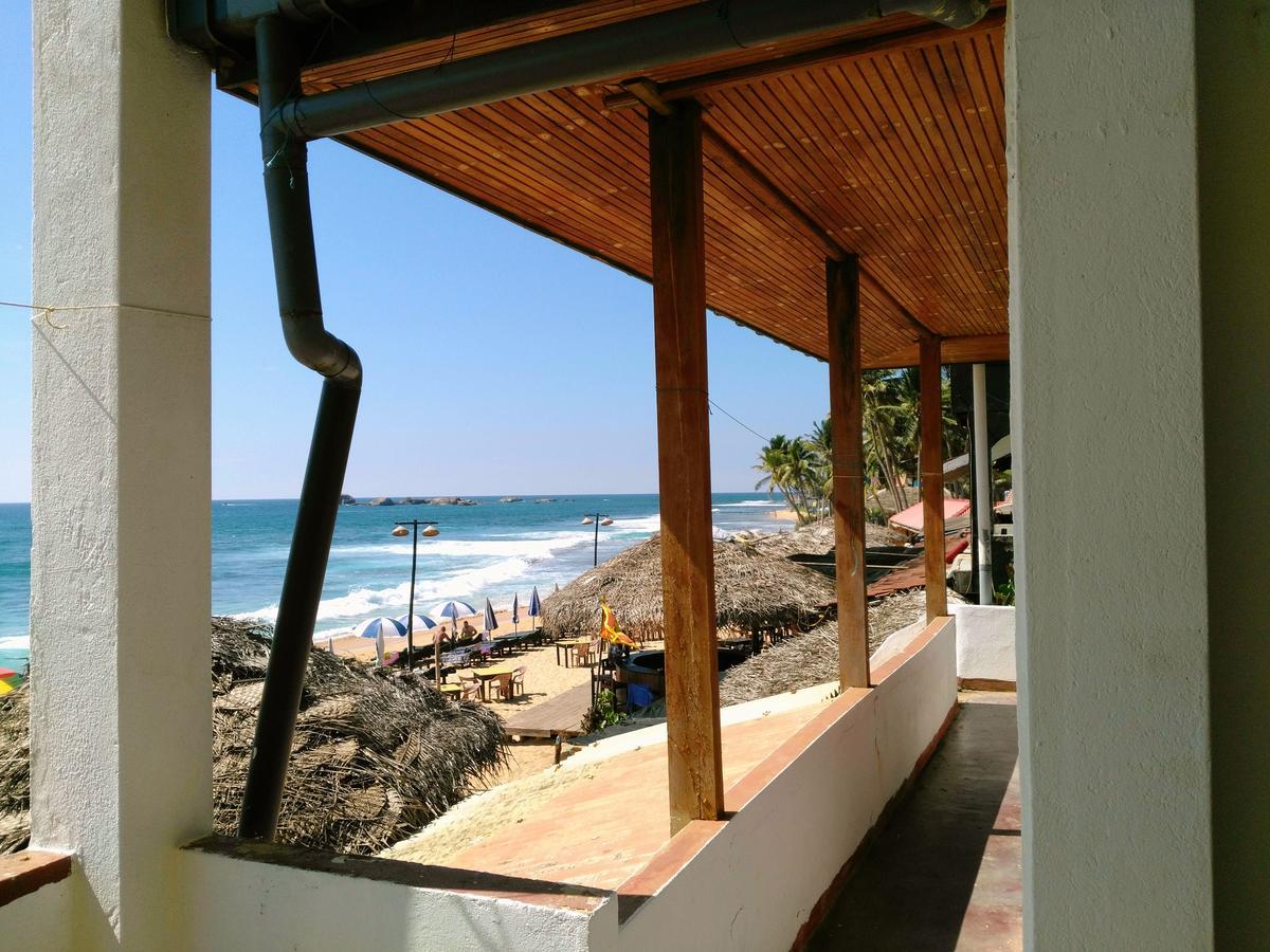 Sunnys Beach Guest House Hikkaduwa Zewnętrze zdjęcie