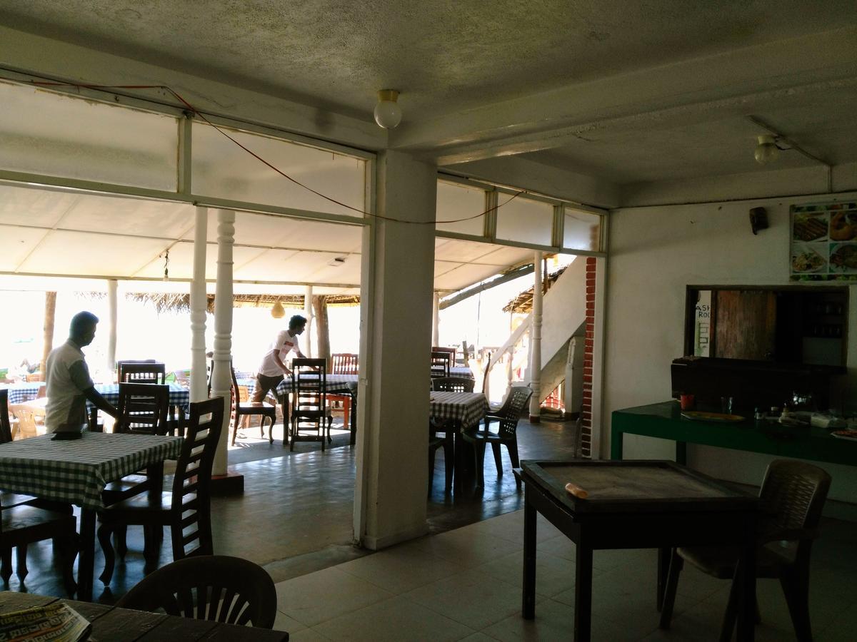 Sunnys Beach Guest House Hikkaduwa Zewnętrze zdjęcie